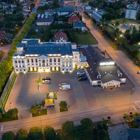 Aparthotel Arkadia Radziejów Exteriér fotografie